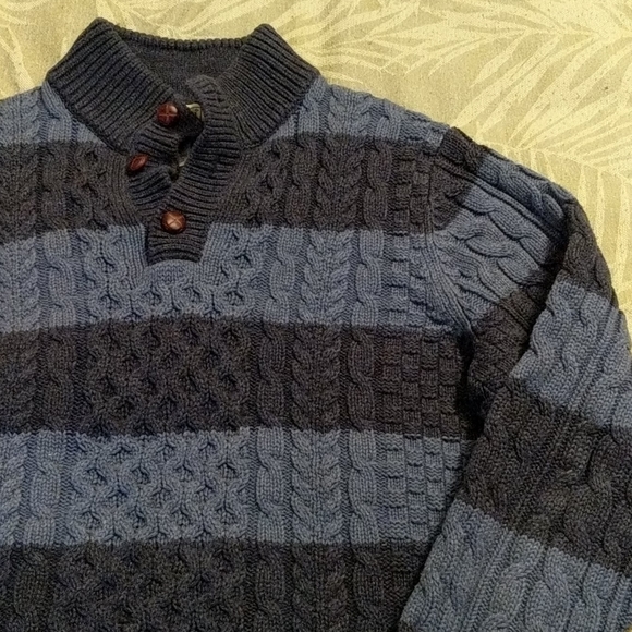 L.L. Bean Sweater - Picture 4 of 4